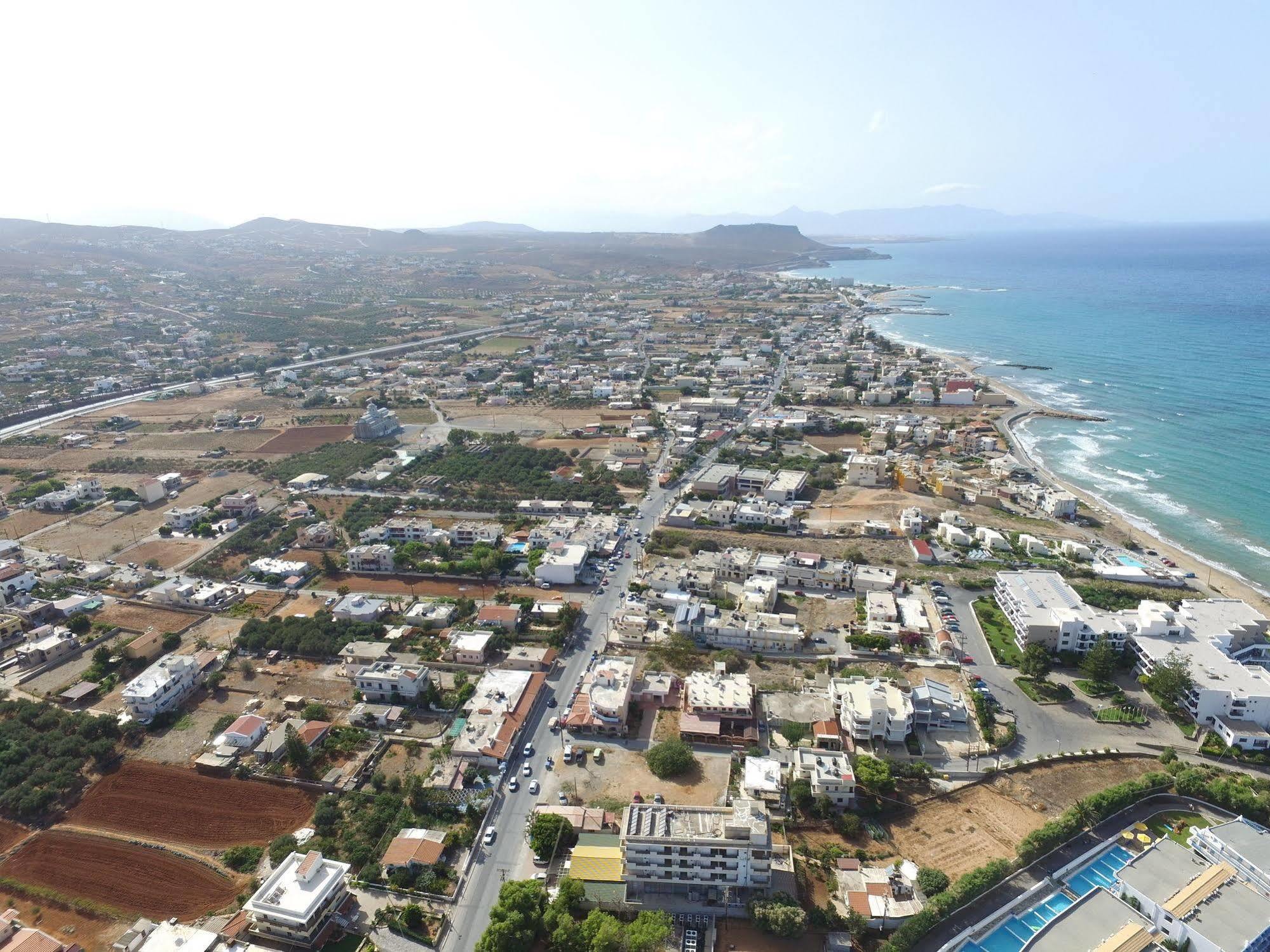 Ideal Hotel Kokkini Hani Екстериор снимка